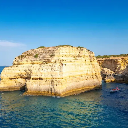 Solarys - Moradia Moderna Com Piscina Aquecivel Em Albufeira