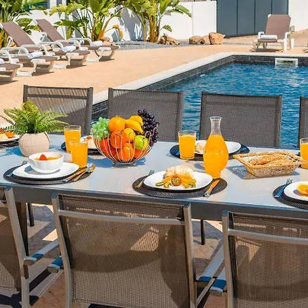 فيلة Solarys - Moradia Moderna Com Piscina Aquecivel Em البوفيرا