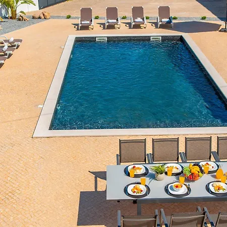 Solarys - Moradia Moderna Com Piscina Aquecivel Em البوفيرا
