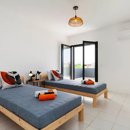 Solarys - Moradia Moderna Com Piscina Aquecivel Em